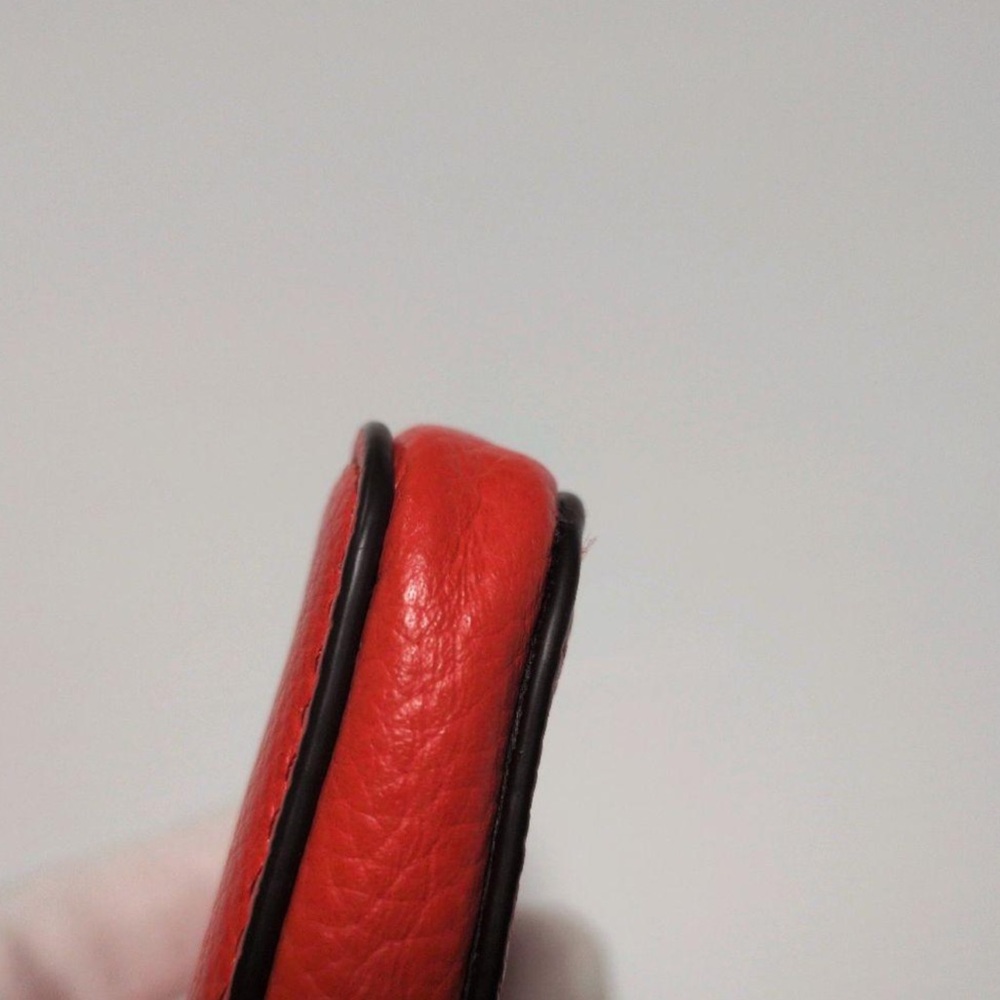 Coach Hangtag Multifunction Zip Case EUC - image 10